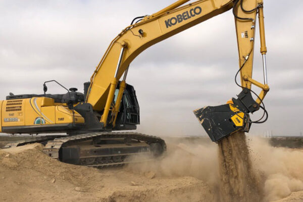 HDS320 on kobelco excavator